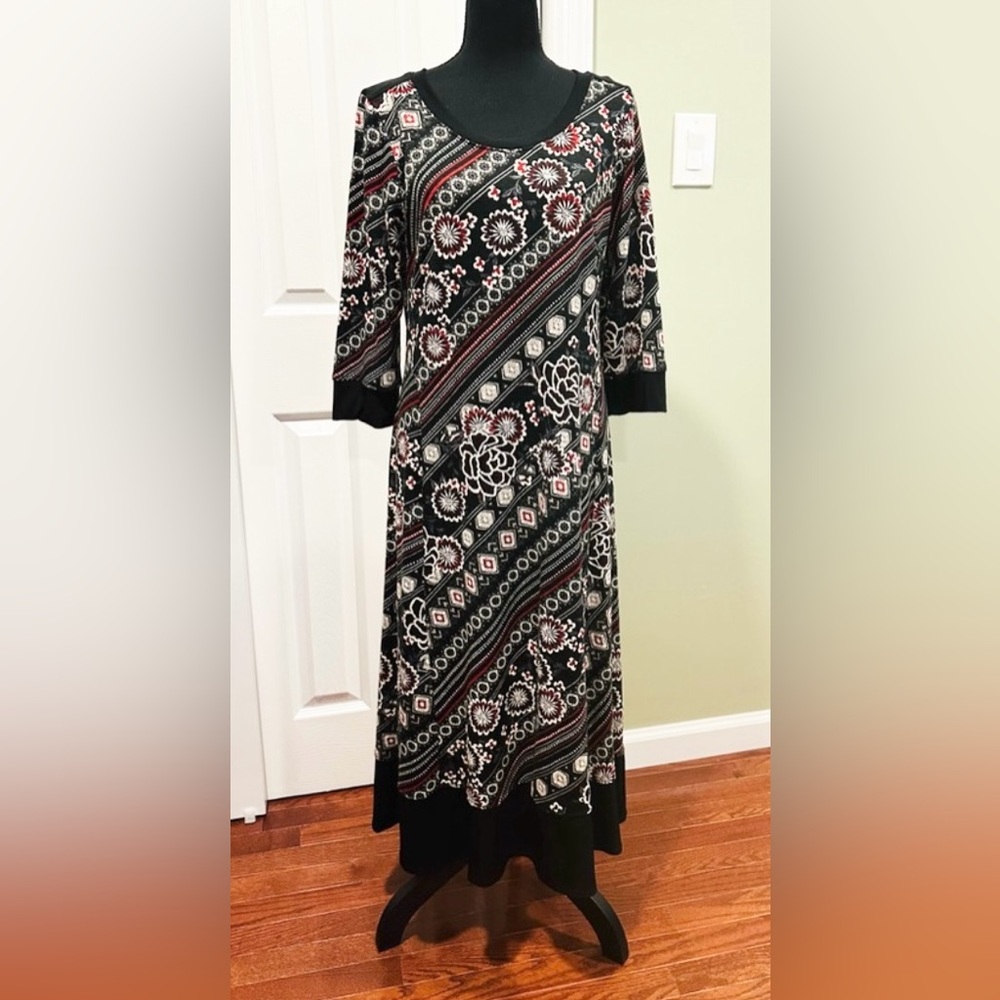 Rabbit Rabbit Rabbit Designs Black/White/Red Midi Dress size 12